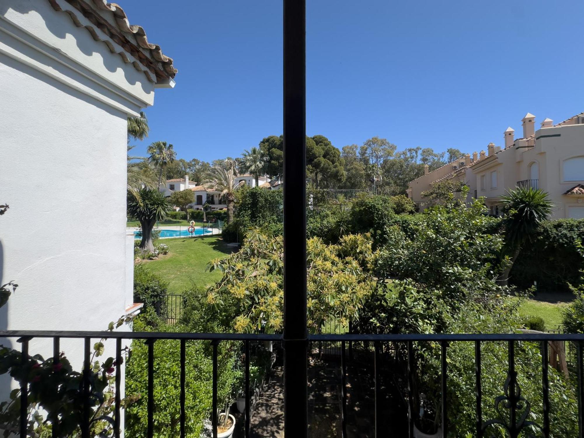 Villa Adosado Junto Al Mar Estepona Exterior foto