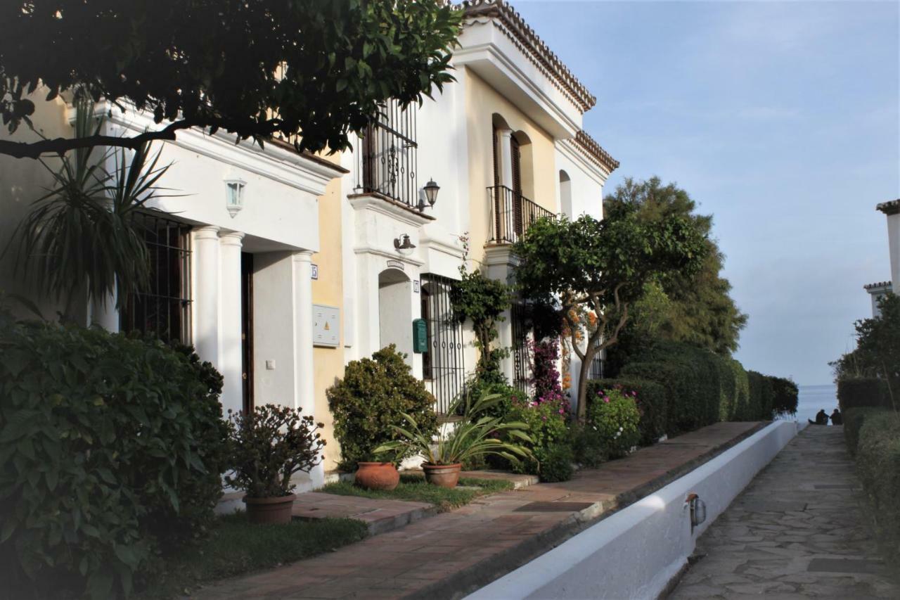 Villa Adosado Junto Al Mar Estepona Exterior foto