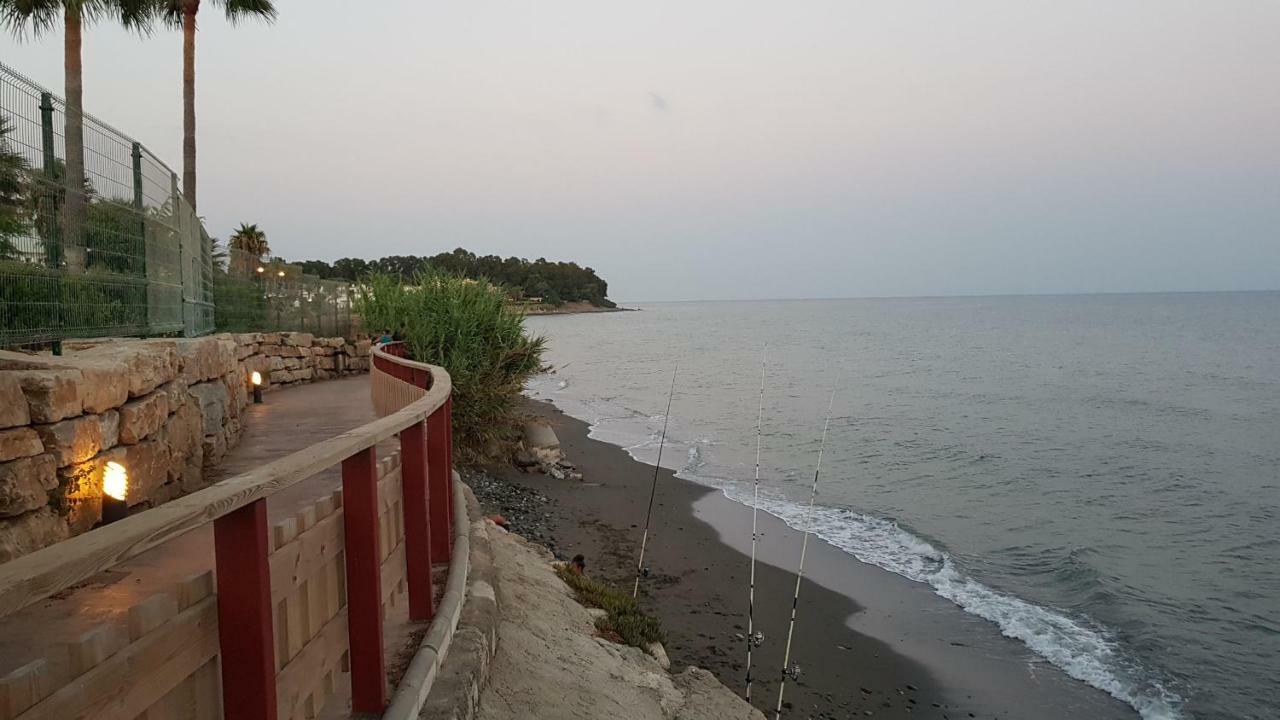 Villa Adosado Junto Al Mar Estepona Exterior foto