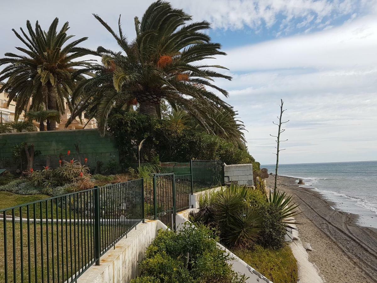 Villa Adosado Junto Al Mar Estepona Exterior foto